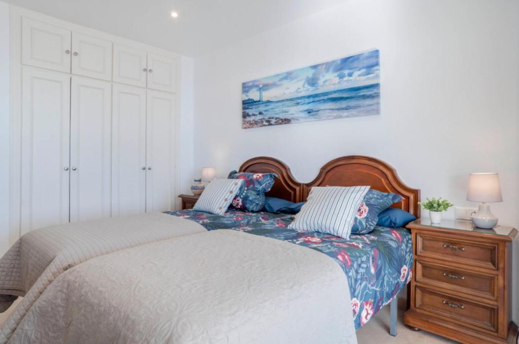 Family Aguamarina Front The Sea Free Parking Apartment Fuengirola Luaran gambar