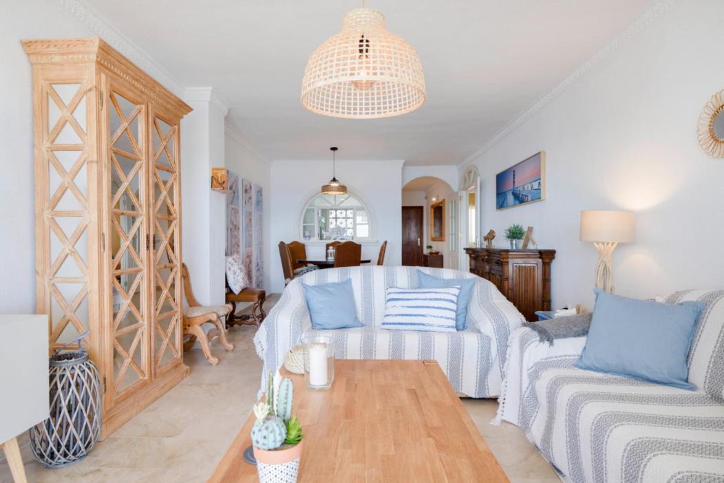 Family Aguamarina Front The Sea Free Parking Apartment Fuengirola Luaran gambar