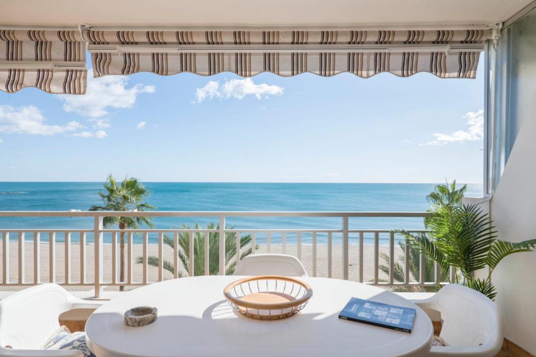 Family Aguamarina Front The Sea Free Parking Apartment Fuengirola Luaran gambar